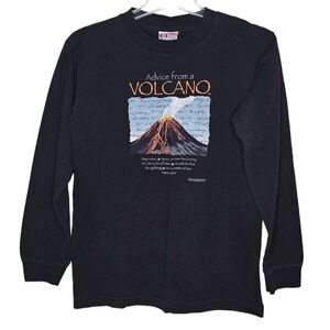 Hawaii Volcanoes National Park 2009 Graphic Longsleeve Tee Size Small